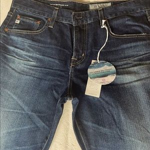 Never worn AG Ex-Boyfriend Slouchy Slim denim size 30